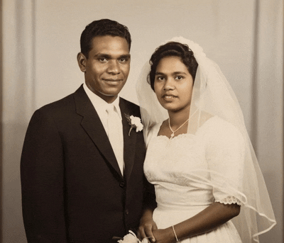 Example of photo animation showing wedding couple